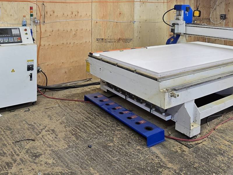 routeur-cnc-installe.jpg